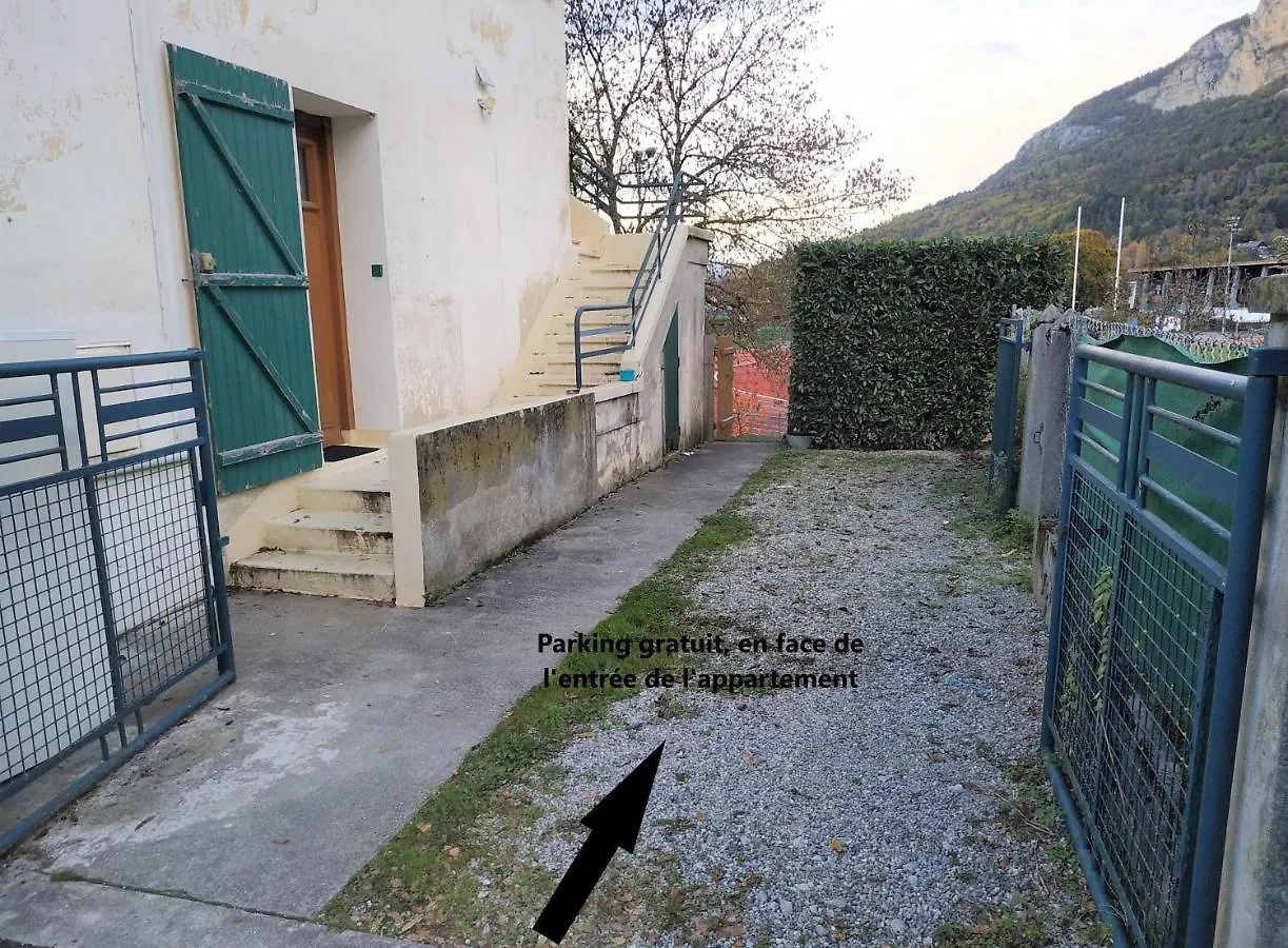 Apartament Le Manet - Appartement Proche Centre Ville - Parking Gratuit Bonneville